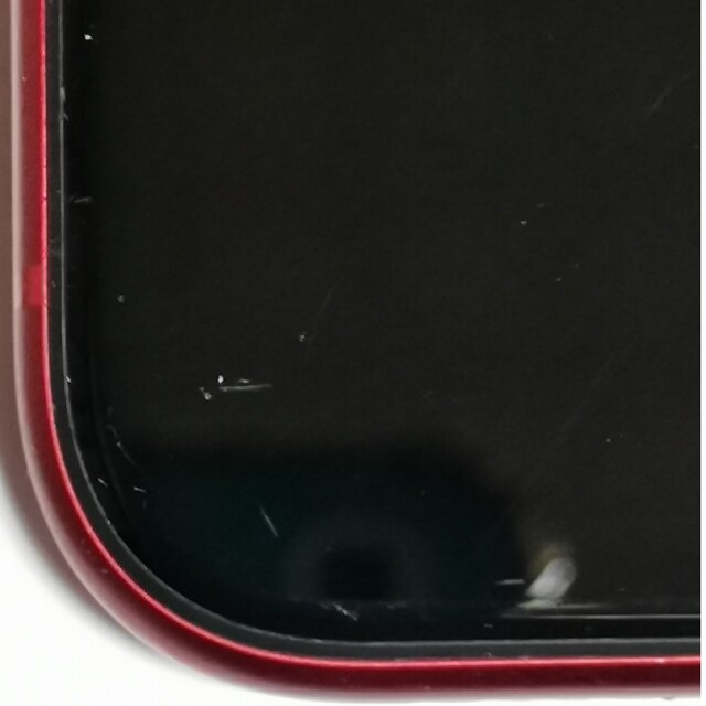 iPhone(アイフォーン)のアップル iPhone11 64GB レッド au(擦り傷等あり) スマホ/家電/カメラのスマートフォン/携帯電話(スマートフォン本体)の商品写真