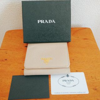 PRADA - PRADA サフィアーノ コンパクト三つ折り財布 ピンクベージュの ...