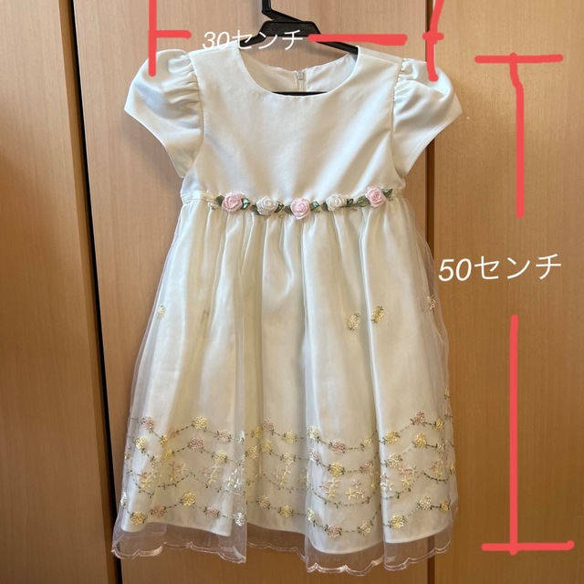 キッズドレス　 キッズ/ベビー/マタニティのキッズ服女の子用(90cm~)(ドレス/フォーマル)の商品写真