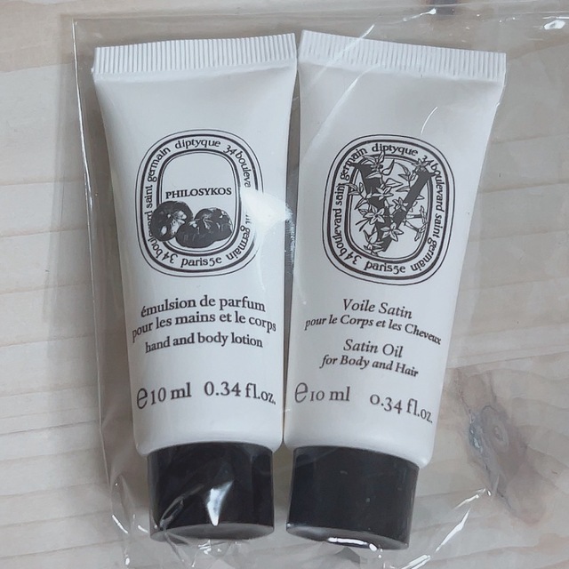 diptyque(ディプティック)のdiptyque サテンオイル・ハンド&ボディローション　セット コスメ/美容のボディケア(ボディオイル)の商品写真