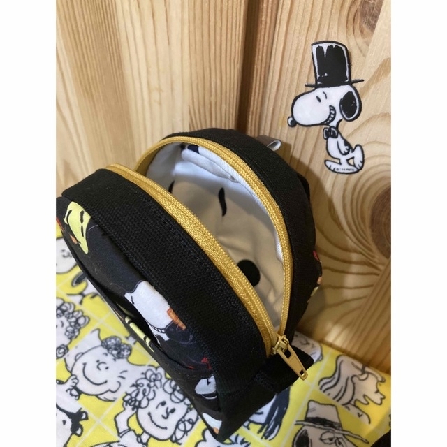 141*ハンドメイド SNOOPY リュック型ポーチ ミニリュック ミニポーチ