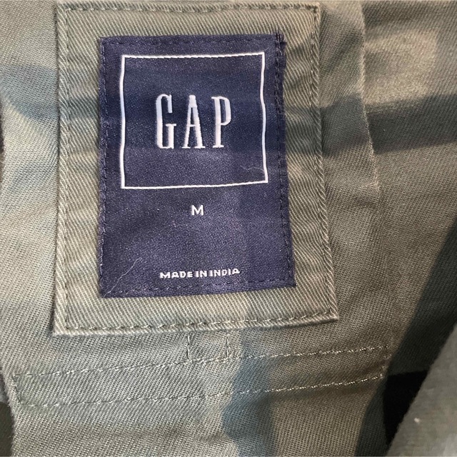 GAP(ギャップ)のGAP コート　ブルゾン　カーキ レディースのジャケット/アウター(ブルゾン)の商品写真