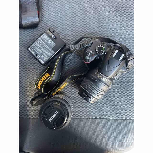 Nikon(ニコン)のNikon  デジタル一眼レフカメラ D3200 ダブルズームキット BLACK スマホ/家電/カメラのカメラ(デジタル一眼)の商品写真