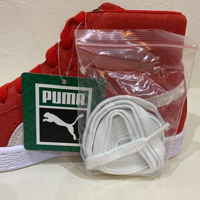 PUMA(プーマ)の新品　PUMA プーマ スウェード ミッド XXI  レッド　22.5cm レディースの靴/シューズ(スニーカー)の商品写真