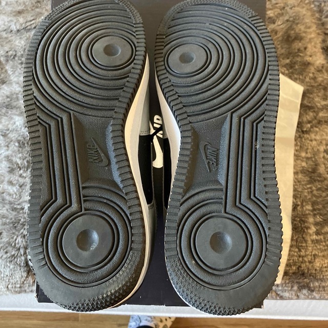 NIKE(ナイキ)の即日配送　エアフォース1 シルバースネイク　27.5センチ メンズの靴/シューズ(スニーカー)の商品写真
