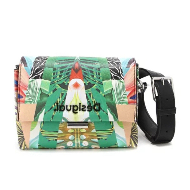 DESIGUAL(デシグアル)の新品✨タグ付き♪デシグアル　ショルダーバッグ  グリーン系　大特価‼️ レディースのバッグ(ショルダーバッグ)の商品写真