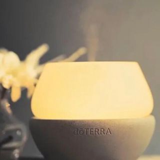 ドテラ(doTERRA)の※ぱんだねこ様専用※《新品未開封》ドテラ ディフューザー　ヒュッゲ(アロマディフューザー)