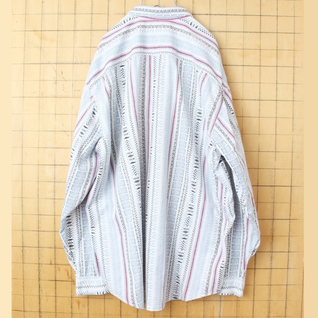 GUESS(ゲス)のビッグサイズUSA製 GUESS ネイティブ柄シャツ ホワイトXL長袖 ss34 メンズのトップス(シャツ)の商品写真