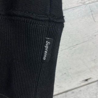 Supreme - 【美品 希少デザイン】シュプリームセンタービッグロゴ入り