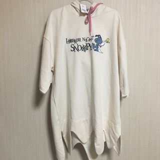 ユニバーサルスタジオジャパン(USJ)の新品タグ付き　限定品　USJ SNOOPY ハロウィン　パーカー(パーカー)