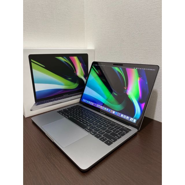 美品 MacBook Pro 13インチ Touch Bar+Touch ID。