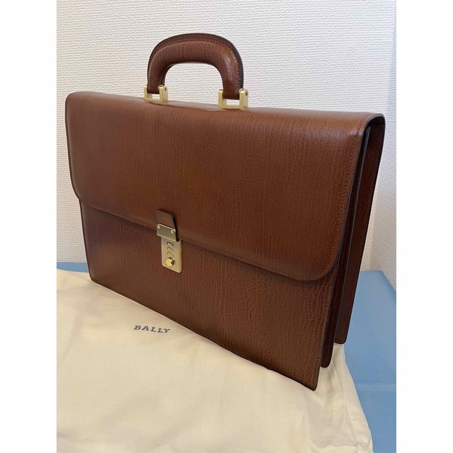 極美品 BALLY バリー ビジネスバッグ ロック式 ブラック ブリーフ