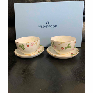 ウェッジウッド(WEDGWOOD)の【未使用】WEDGWOOD  ワイルドストロベリー　ティーカップ(食器)