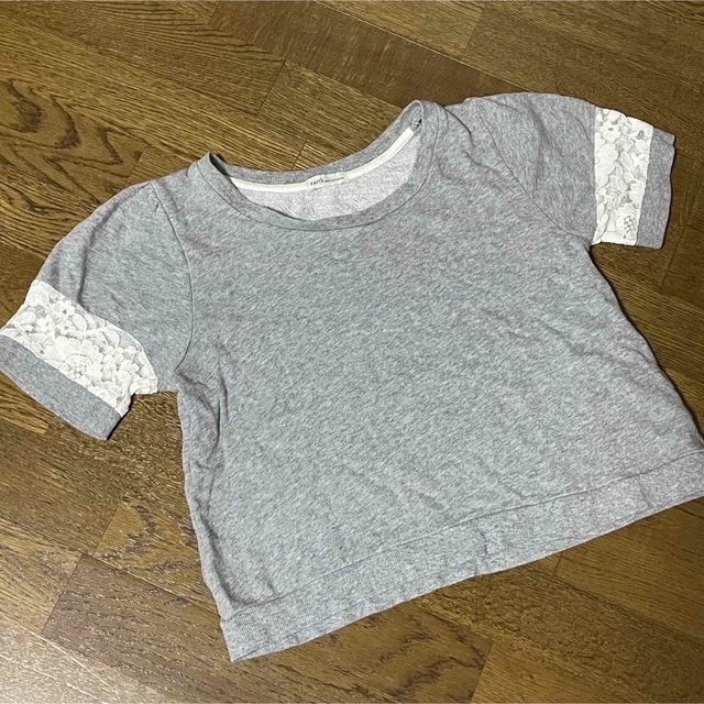 earth music & ecology(アースミュージックアンドエコロジー)のTシャツ(2枚セット購入) レディースのトップス(Tシャツ(半袖/袖なし))の商品写真