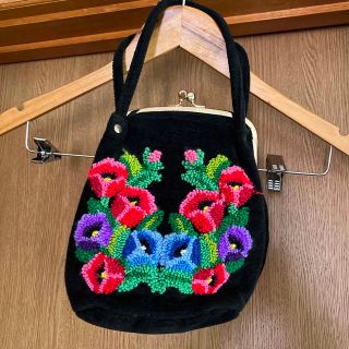 花刺繍　がま口ハンドバッグ　ヴィンテージ風(ハンドバッグ)