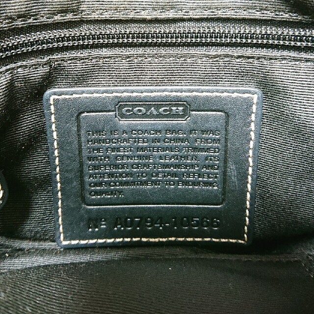 COACH(コーチ)のCOACH コーチ キャンバス×レザー シグネチャー ミニショルダーバッグ レディースのバッグ(ショルダーバッグ)の商品写真