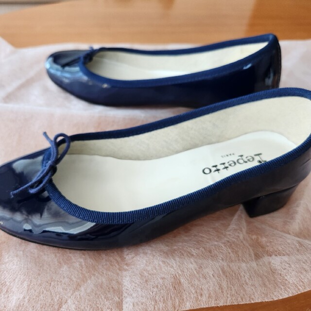 repetto(レペット)のrepetto　バレエシューズ　カミーユ　36 ネイビー　美品 レディースの靴/シューズ(ハイヒール/パンプス)の商品写真