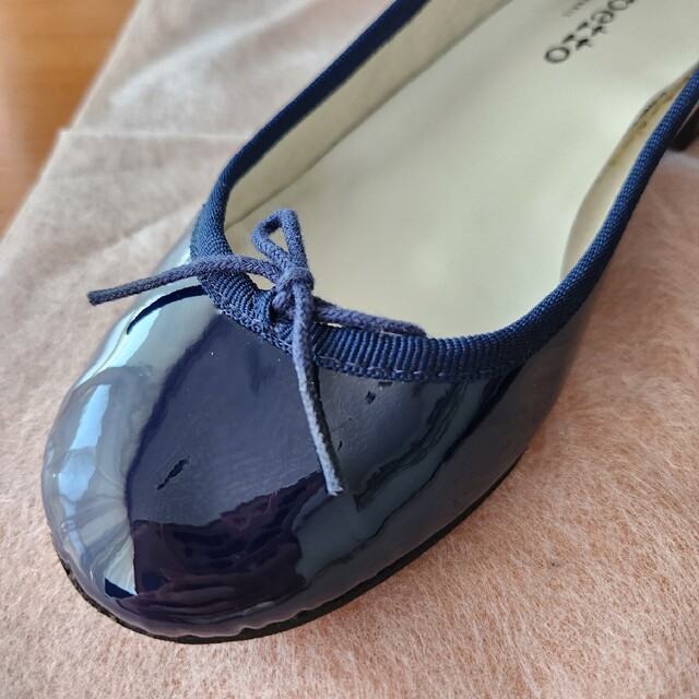 repetto(レペット)のrepetto　バレエシューズ　カミーユ　36 ネイビー　美品 レディースの靴/シューズ(ハイヒール/パンプス)の商品写真