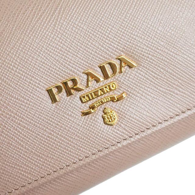 PRADA(プラダ)のプラダ サフィアーノ マルチカラー 二つ折り長財布 パスケース付き カーフレザー バイカラー チプリア フォーコ ベージュ レッド 赤 1MH132 箱付 PRADA（新品・未使用品） レディースのファッション小物(財布)の商品写真