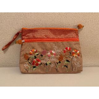 【アジアン雑貨】シルク刺繍ビーズ花柄ポーチ(ポーチ)