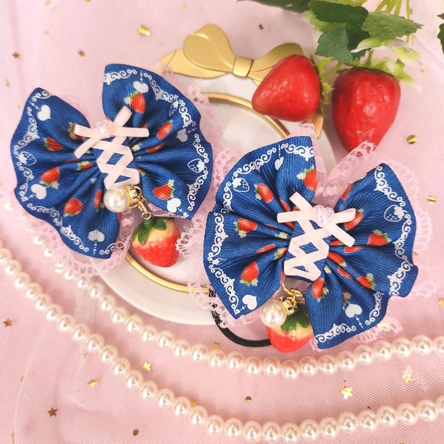 ハンドメイド♡デニムのいちごリボン????フリルツイン① | www ...