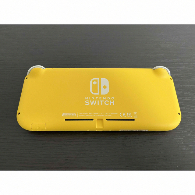 Nintendo Switch(ニンテンドースイッチ)のNintendo Switch Lite (yellow) 本体セット エンタメ/ホビーのゲームソフト/ゲーム機本体(家庭用ゲーム機本体)の商品写真