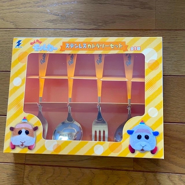 PUIPUIモルカー　ステンレスカトラリーセット エンタメ/ホビーのおもちゃ/ぬいぐるみ(キャラクターグッズ)の商品写真