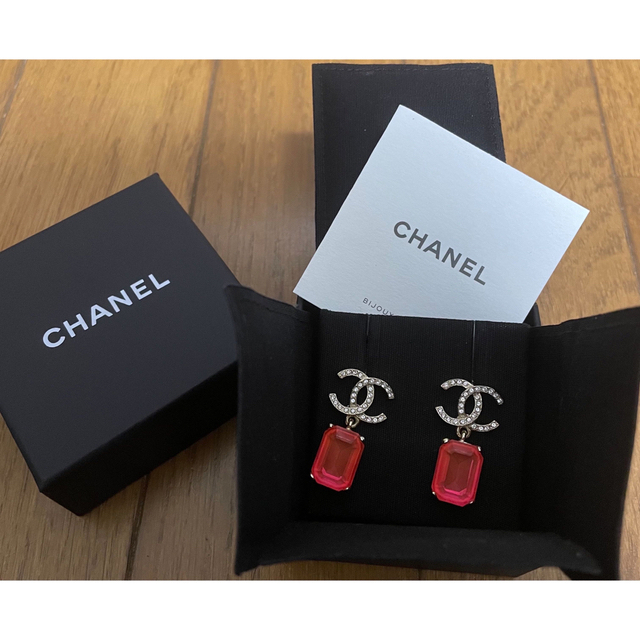 CHANEL ゴールド ピンク ドロップ ピアス 2021 サマーコレクション 超