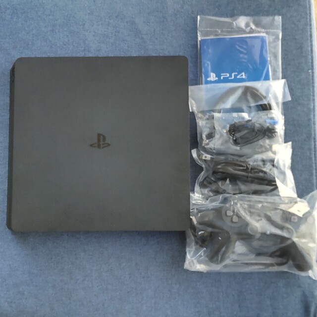 SONY PlayStation4 本体 CUH-2000AB01