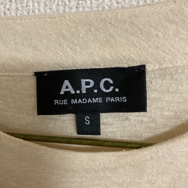 A.P.C(アーペーセー)の《お値下げ》a.p.c Tシャツ レディースのトップス(Tシャツ(半袖/袖なし))の商品写真