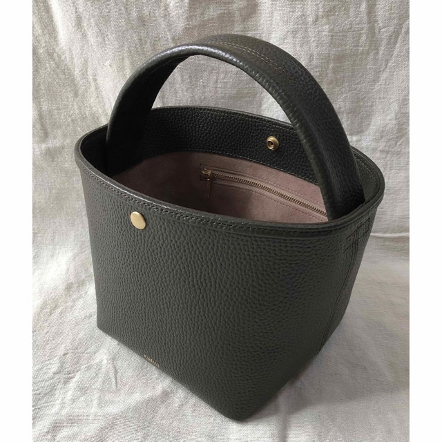 Noble - ch!iiibag chiiiibag チーバッグ レザー バスケット Noble - ch!iiibag chiiiibag チーバッグ レザー バスケット