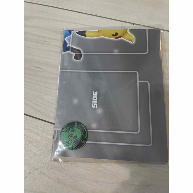 ポケモンカード 対戦用 プレイマット 紙 エンタメ/ホビーのトレーディングカード(Box/デッキ/パック)の商品写真