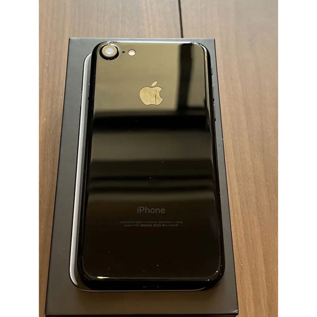 iPhone 7 Jet Black 128 GB SIMフリー スマートフォン/携帯電話