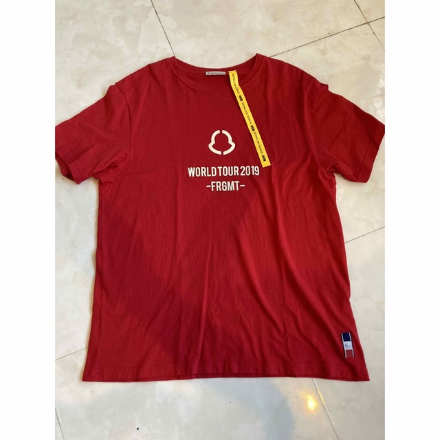 モンクレール Tシャツ サイズS MONCLER 半袖Tシャツ レッド 赤 選ぶ