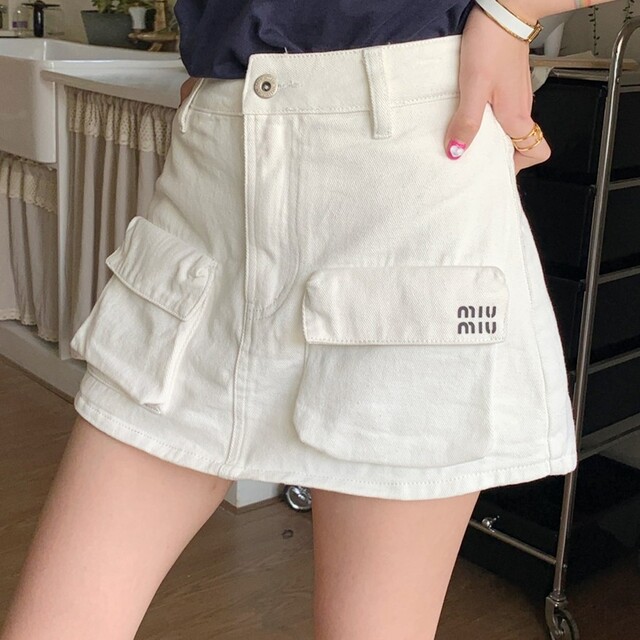MIUMIU ボトムス スカート 台形 公式直営店翌日発送 レディース