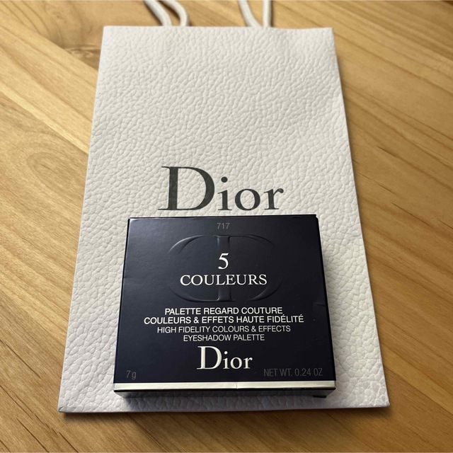 Christian Dior(クリスチャンディオール)のディオール サンク クルール 717新品未使用 コスメ/美容のベースメイク/化粧品(アイシャドウ)の商品写真