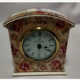 ロイヤルドルトン(Royal Doulton)のロイヤルドルトン 置時計 花柄 ダージリン 作動まちまち(置時計)