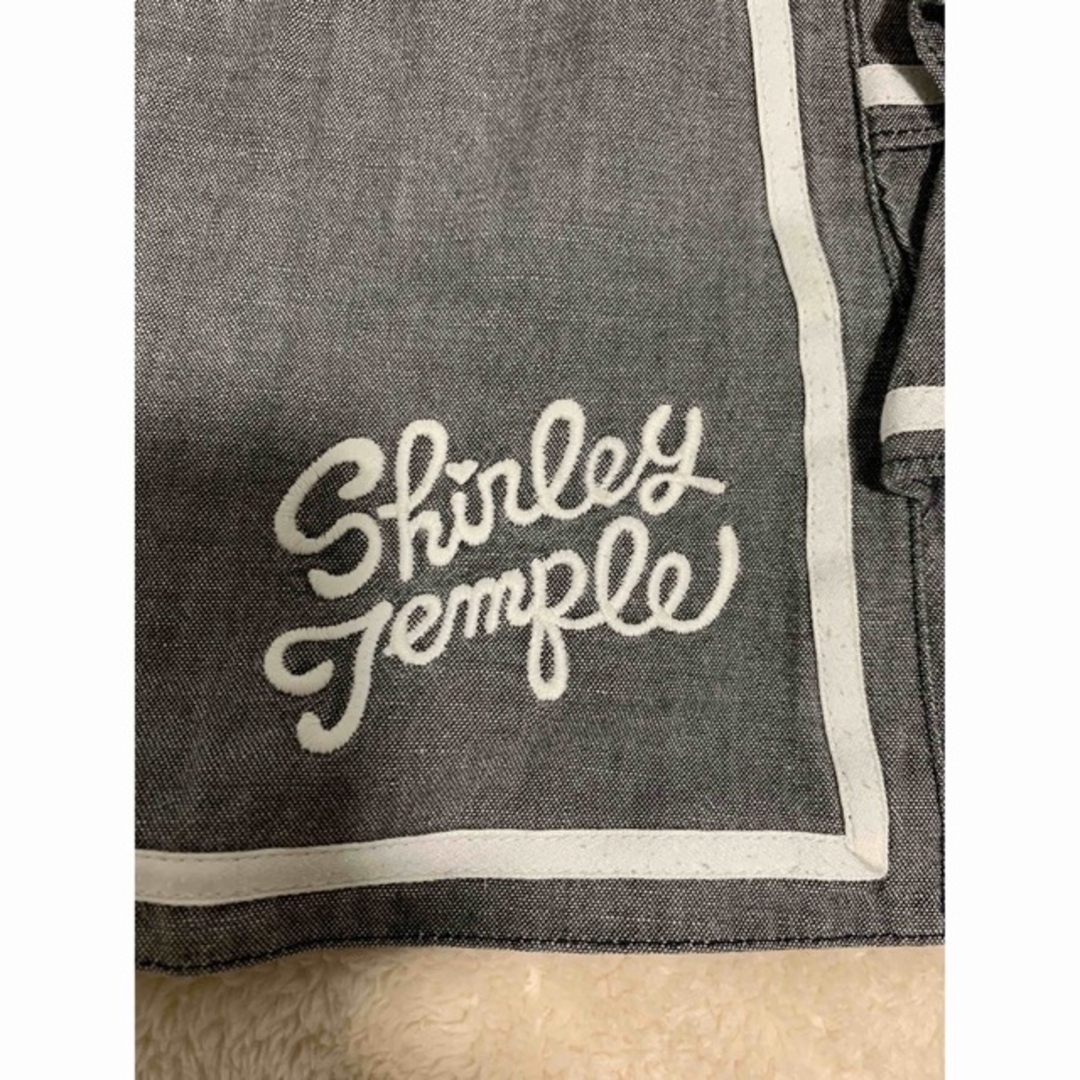 Shirley Temple(シャーリーテンプル)のスカート110cm  ダンガリーの可愛いデザイン キッズ/ベビー/マタニティのキッズ服女の子用(90cm~)(スカート)の商品写真
