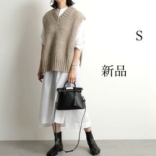 メゾンマルジェラ　Margiela  ニットベスト　ベスト　ノースリーブ　S