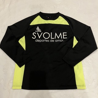 スボルメ(Svolme)の【美品✨】Svolme プラクティスロングTシャツ 140(ウェア)