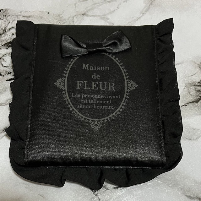 Maison de FLEUR(メゾンドフルール)のMaison de FLEUR 鏡 レディースのファッション小物(ミラー)の商品写真