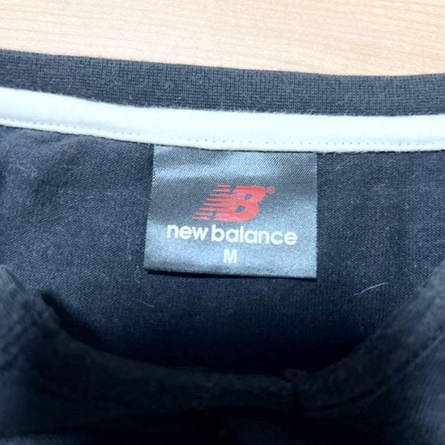 New Balance(ニューバランス)のNEW BALANCE ニューバランス　レディース　ロングTシャツ　古着　M レディースのトップス(Tシャツ(長袖/七分))の商品写真