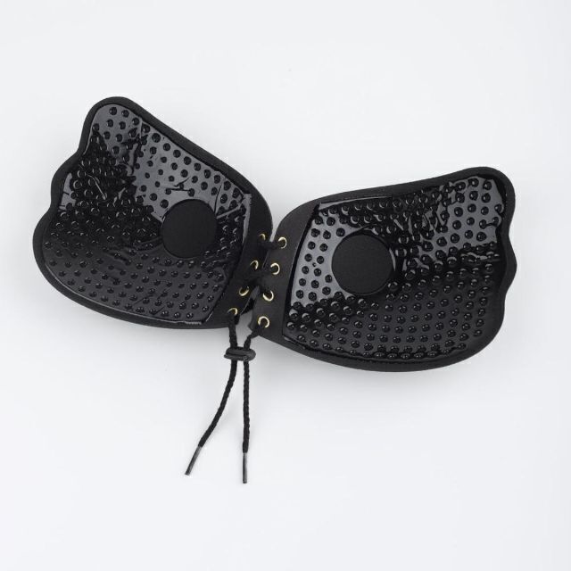 ちび様専用　「ブラックAカップひも付きヌーブラ」×2 レディースの下着/アンダーウェア(ヌーブラ)の商品写真