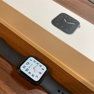 Apple Watch Series 4  40mm ゴールドアルミ ピンクスポ