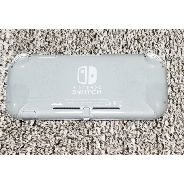 ゲームソフト2本付Nintendo Switch Lite ザシアン・ザマゼンタ