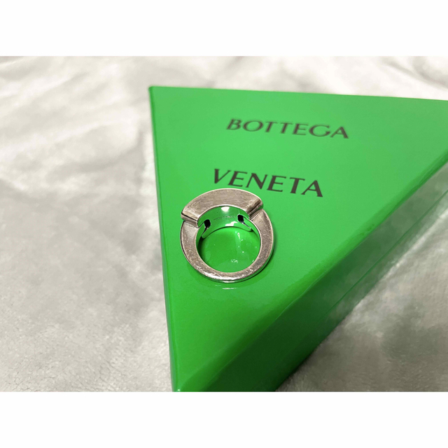 Bottega Veneta(ボッテガヴェネタ)のBOTTEGA VENETA リング 13号 メンズのアクセサリー(リング(指輪))の商品写真