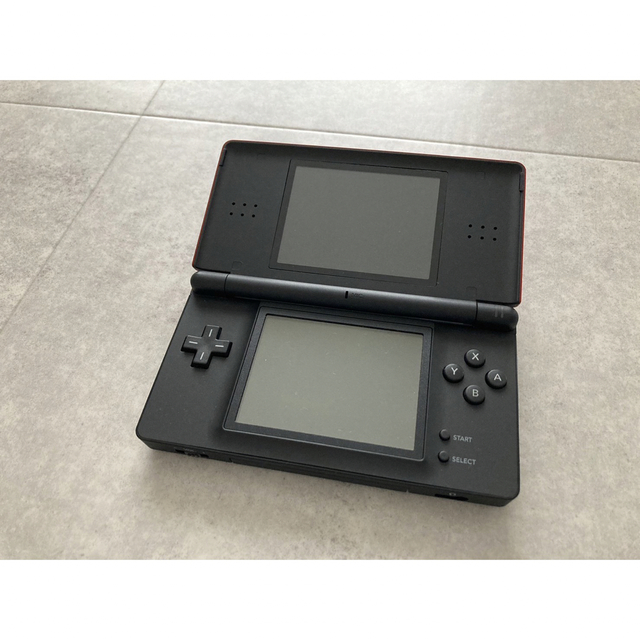 ニンテンドーDS(ニンテンドーDS)の【美品】Nintendo DS lite エンタメ/ホビーのゲームソフト/ゲーム機本体(携帯用ゲーム機本体)の商品写真