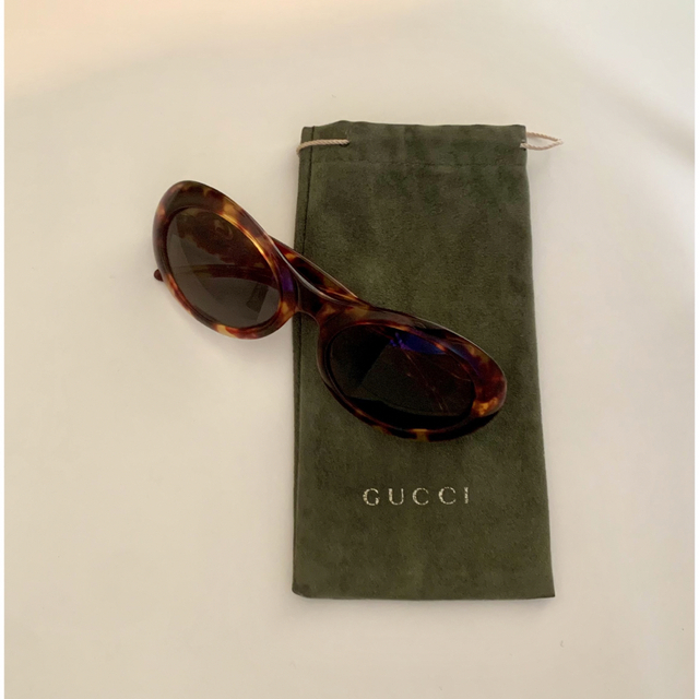 Gucci(グッチ)のGUCCI グッチ　サングラス　レディース　ベッコウ柄 レディースのファッション小物(サングラス/メガネ)の商品写真