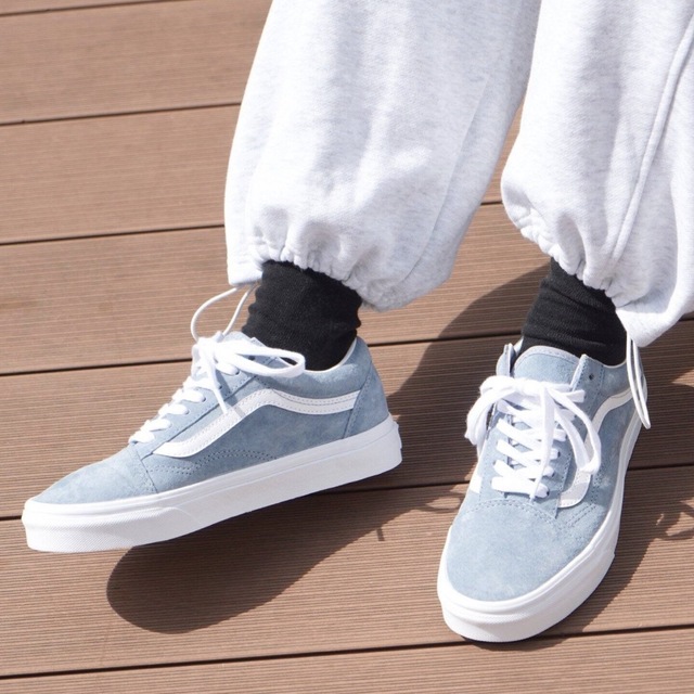 VANS(ヴァンズ)の【新品未使用】【VANS】OLD SKOOL PIG SUEDE レディースの靴/シューズ(スニーカー)の商品写真