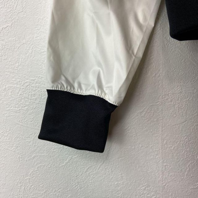 人気ワンポイント刺繍ロゴ】NIKEナイロンスタジャン古着ツートンカラー